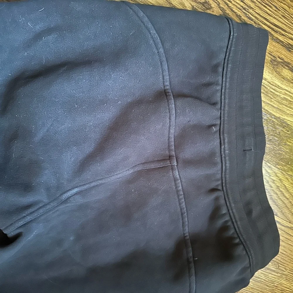 Lululemon Scuba Joggers Black - Picture 4 of 4